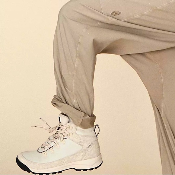 New Danner Free People Adrika Etched 8, 8.5 Leather Hiker Buttercream Lightwght - Picture 4 of 11